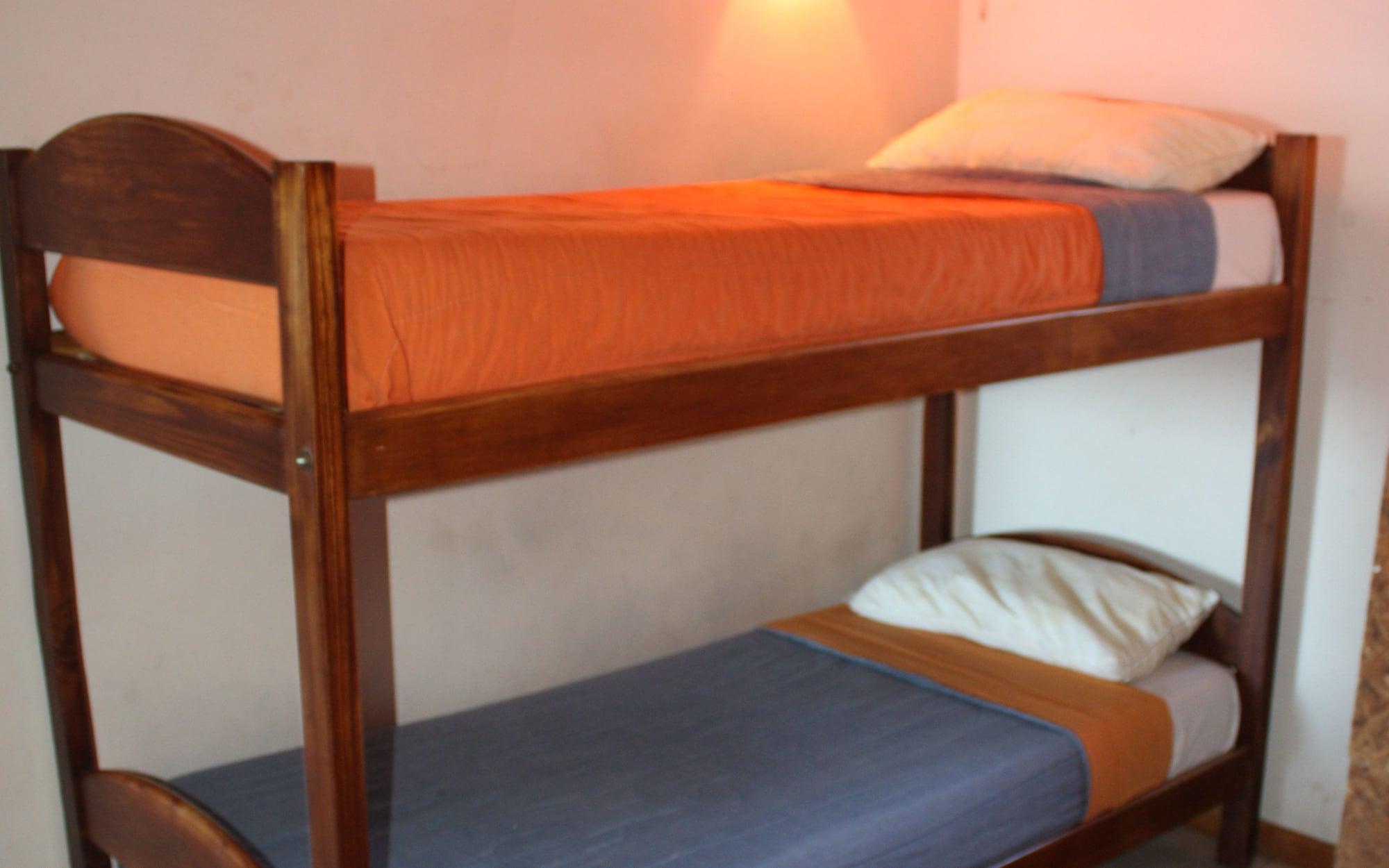 Hostel Inn Bariloche (Adults Only) Экстерьер фото
