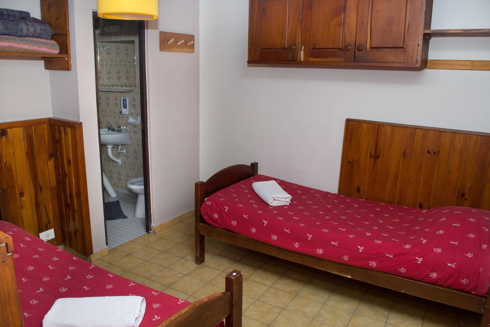Hostel Inn Bariloche (Adults Only) Экстерьер фото