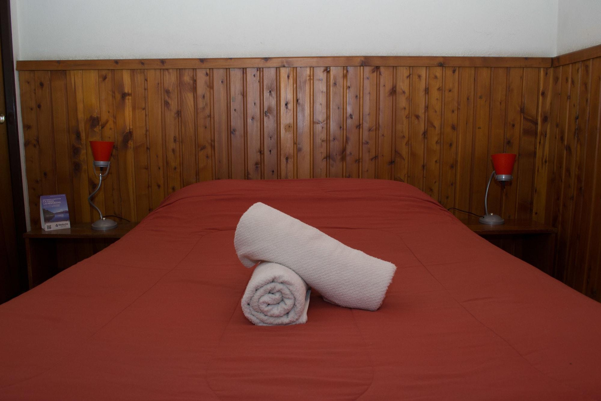 Hostel Inn Bariloche (Adults Only) Экстерьер фото