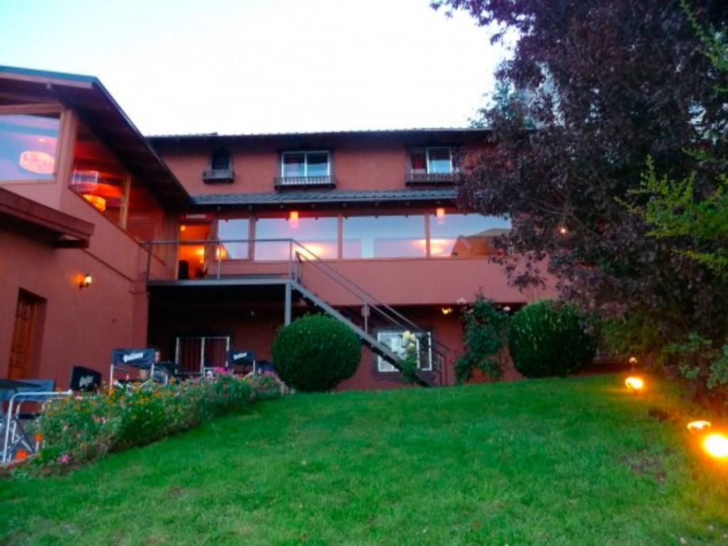 Hostel Inn Bariloche (Adults Only) Экстерьер фото