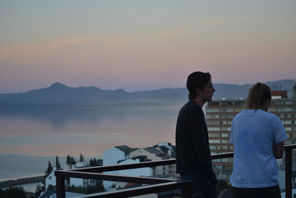 Hostel Inn Bariloche (Adults Only) Экстерьер фото