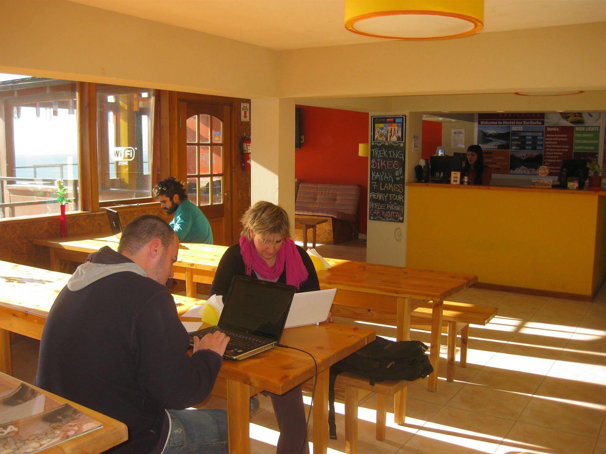 Hostel Inn Bariloche (Adults Only) Экстерьер фото