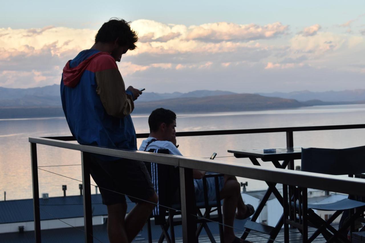 Hostel Inn Bariloche (Adults Only) Экстерьер фото